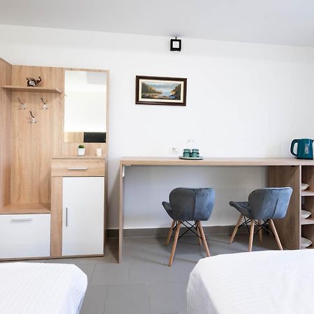 Studio Apartment Cudo Nevidjeno Karuc Eksteriør bilde